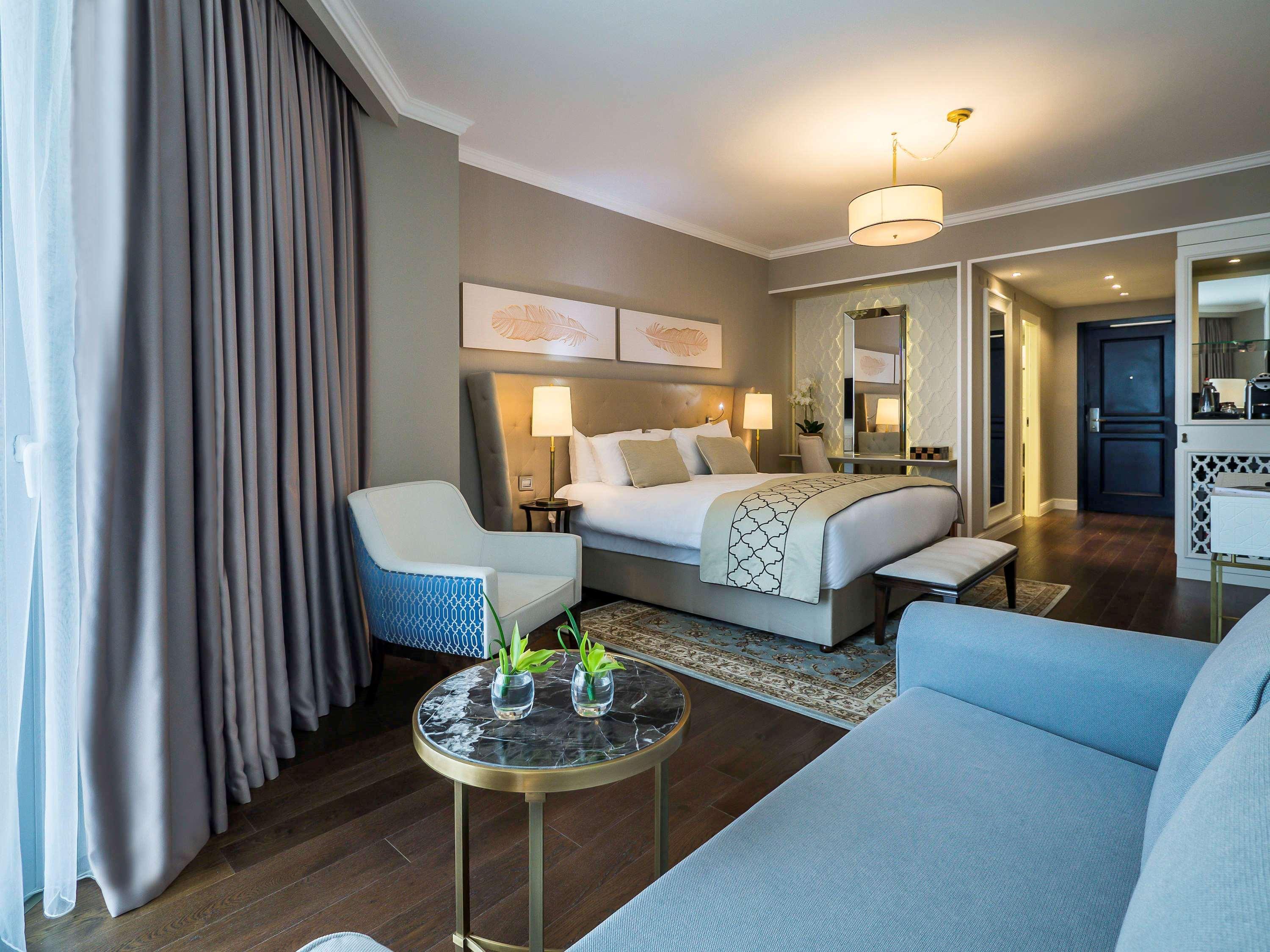 David Tower Hotel Netanya By Prima Hotels - 16 Years Plus Exteriör bild A room at the hotel