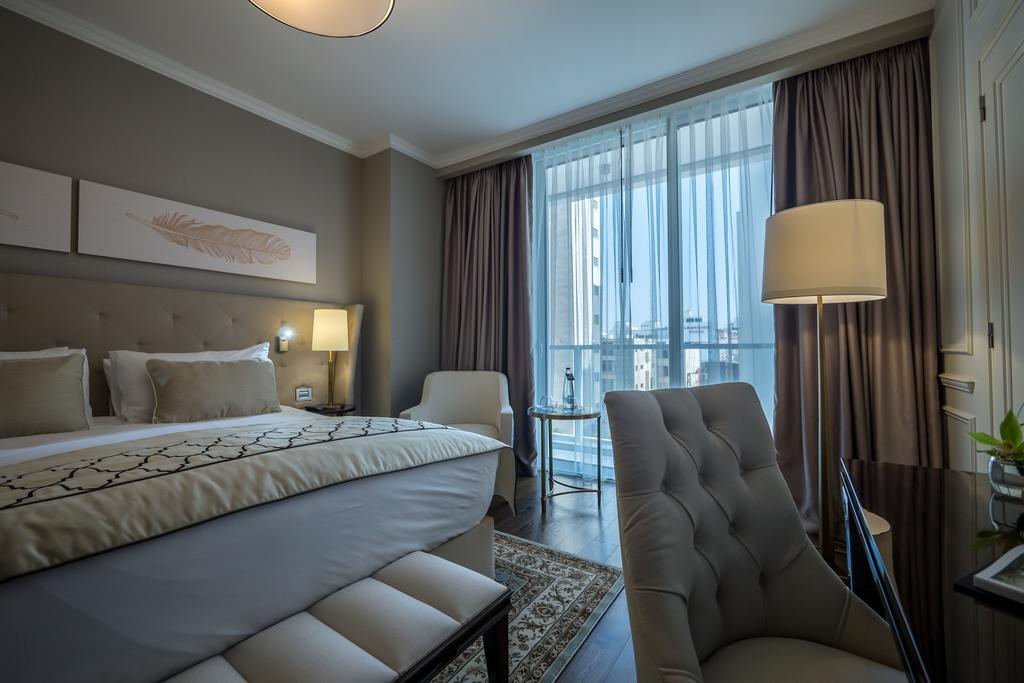 David Tower Hotel Netanya By Prima Hotels - 16 Years Plus Exteriör bild A bedroom at the hotel