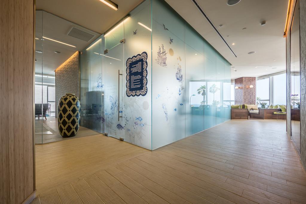 David Tower Hotel Netanya By Prima Hotels - 16 Years Plus Exteriör bild Interior of the Embassy of the Republic of Korea in the Philippines