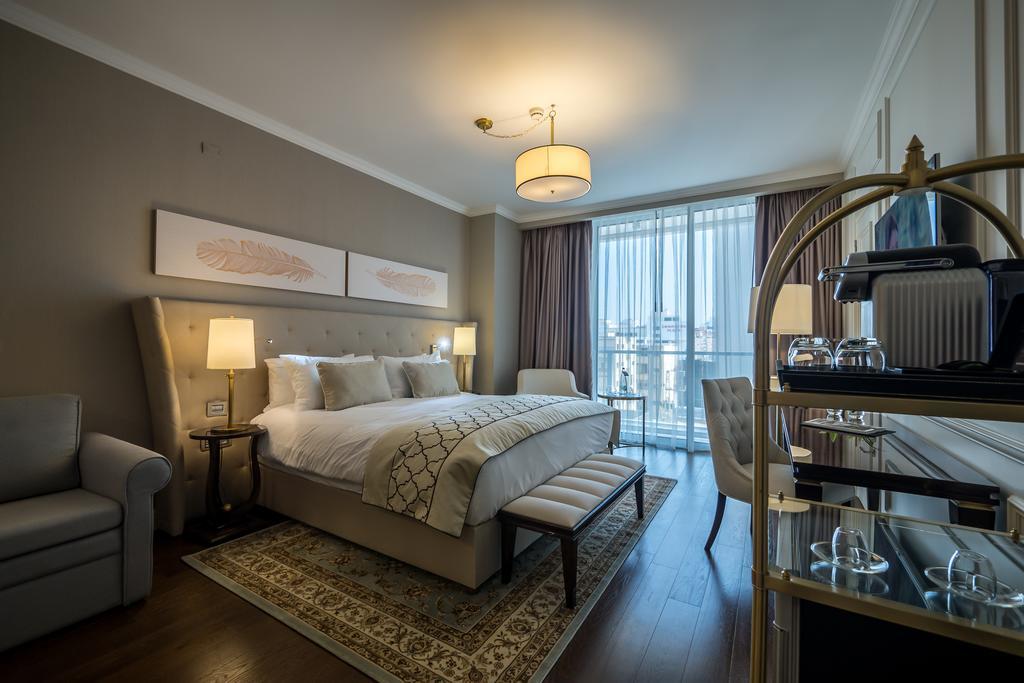 David Tower Hotel Netanya By Prima Hotels - 16 Years Plus Exteriör bild A bedroom at the Four Seasons Hotel